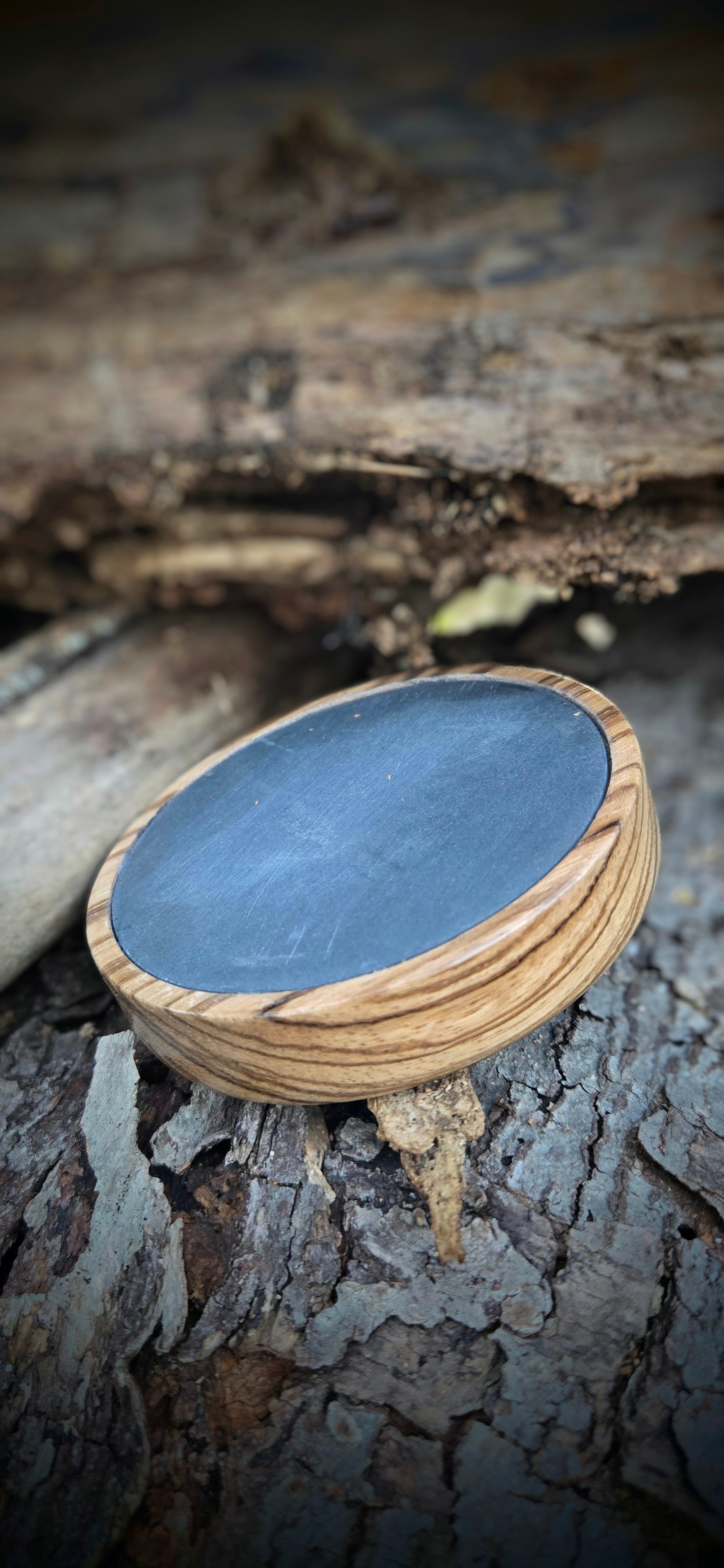 3" Zebrawood Pot Slate over glass