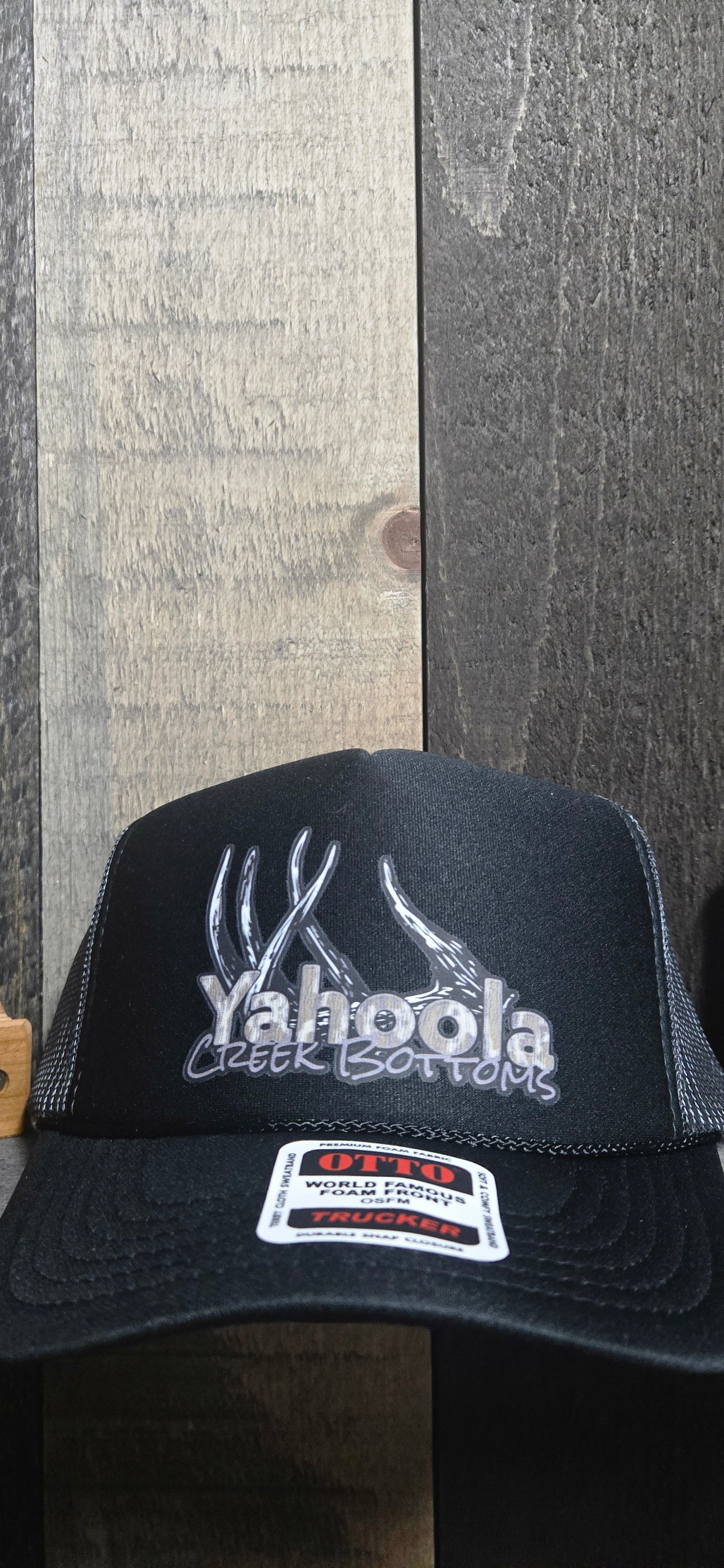 Old-school Rope foam trucker