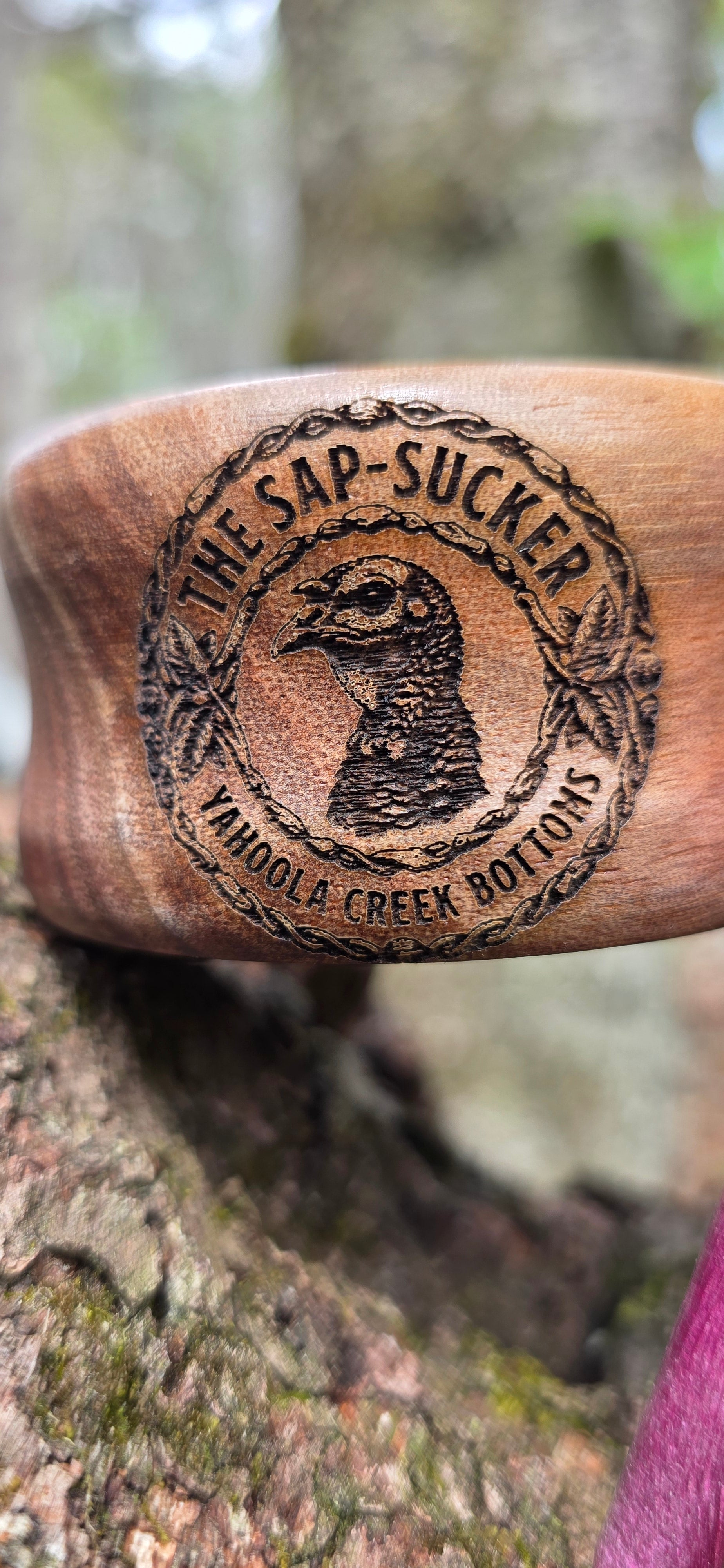 The Sap-Sucker Sappy walnut purr pot